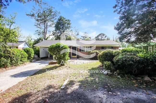 Building Photo - 4633 Corbett St