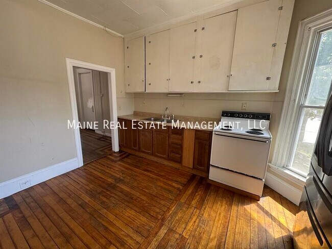 Photo - 191 Center St Unidad 1