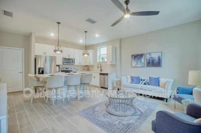 1690 Houston St House House Rental - Image 