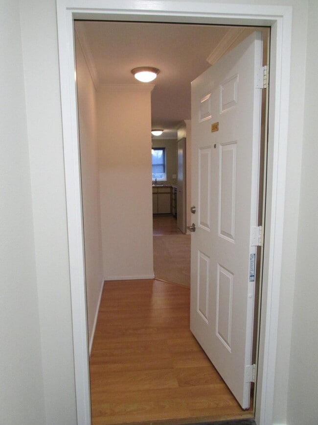 Photo - 1bedroom in quiet residential setting.  W/D in unit