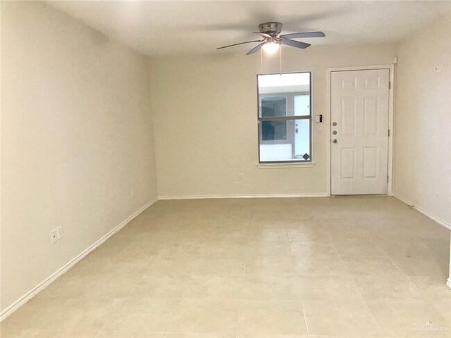 Photo - 13 Magdalena St Unidad 10