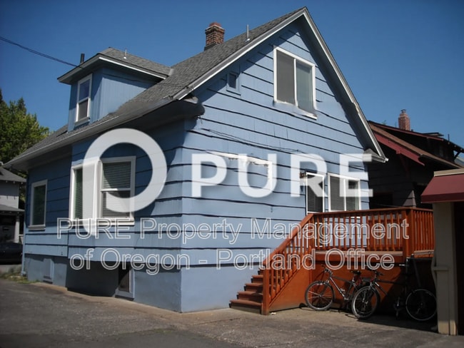 Building Photo - 1420 SE 40th Ave Rental