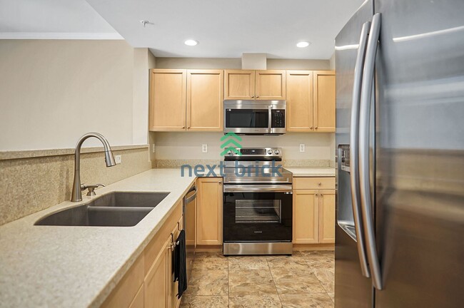 Photo - 1 Bed 1 Bath Condo for Rent in Sammamish! Unidad G205