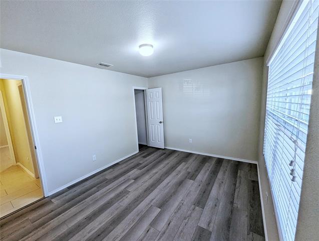 Photo - 704 Rivers Creek Ln