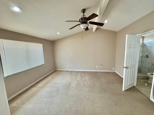 Photo - Modern Living in California City