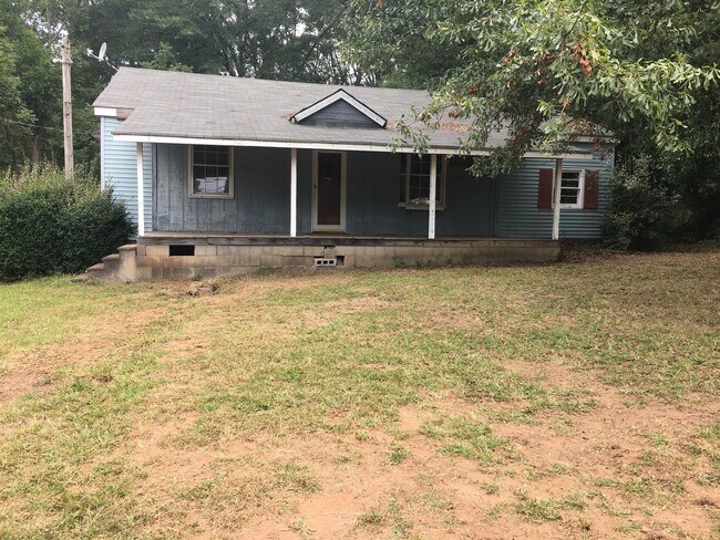 GRANTVILLE- 211 Lagrange St 2/1 Plus Bonus... - GRANTVILLE- 211 Lagrange St 2/1 Plus Bonus... House