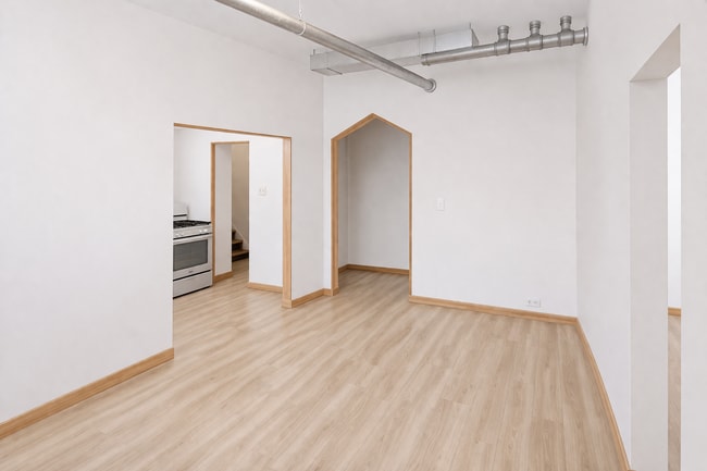 Photo - 1934 E 74th St Unidad GDN