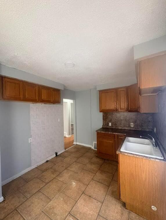 Photo - 19961 Pinehurst St