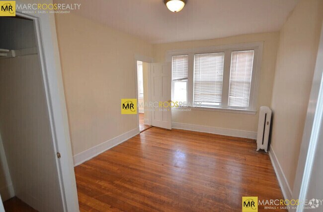 Building Photo - 200 Kelton St Unit Kelton St Rental