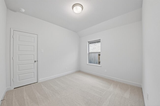 Building Photo - 27210 Butterfly Mint Ln