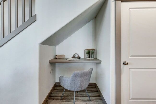 Built-In Work Nook Area