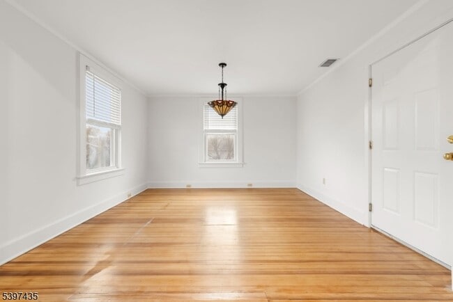 Photo - 39 Walnut St Unit 2