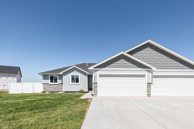 Photo - 3707 Razor Cir