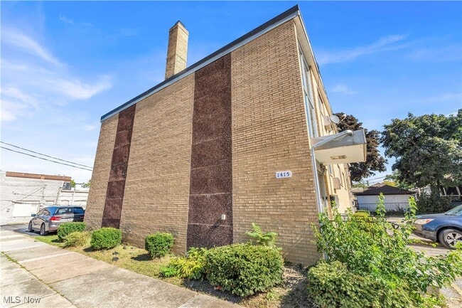 Photo - 1415 Wyandotte Ave Unidad 206