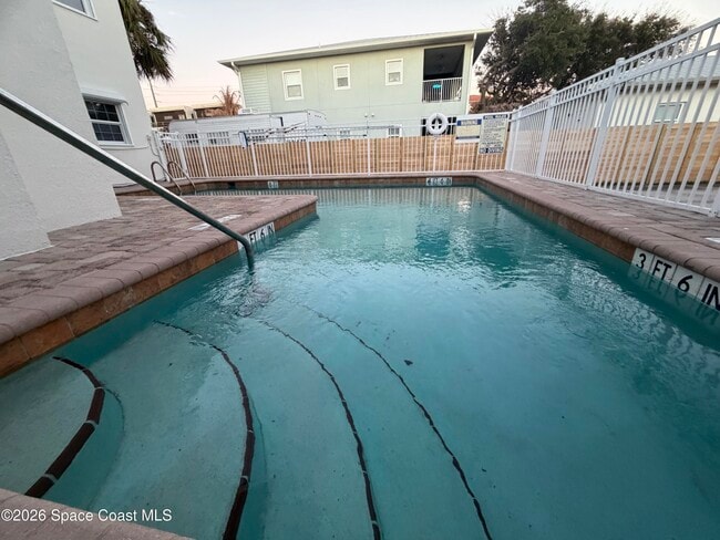 Photo - 154 Crescent Beach Dr Unit 8