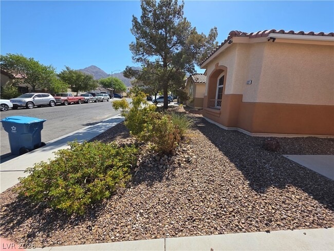 Photo - 6323 Mahogany Peak Ave