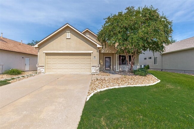 Building Photo - 123 Lubbock Dr Rental
