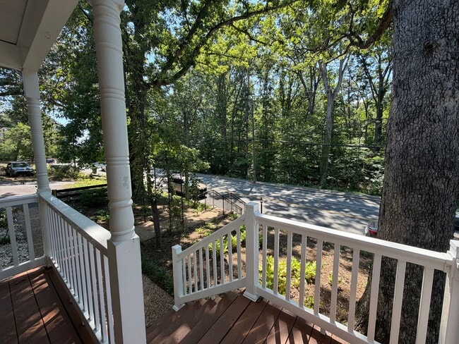 Photo - 1611 Cherry Ave