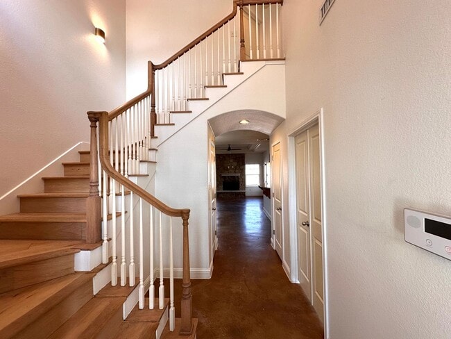 Photo - Two Story 3 Bedrooms 2.5 Bathrooms Home for Rent in Prime East of Austin Location, nearby Muller ...