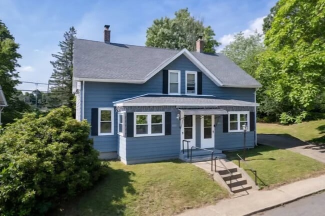 Building Photo - 4044 Pine St Unit 4044 Pine Street