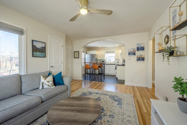 Photo - 356 E Utopia Ave Unit ID1249886P