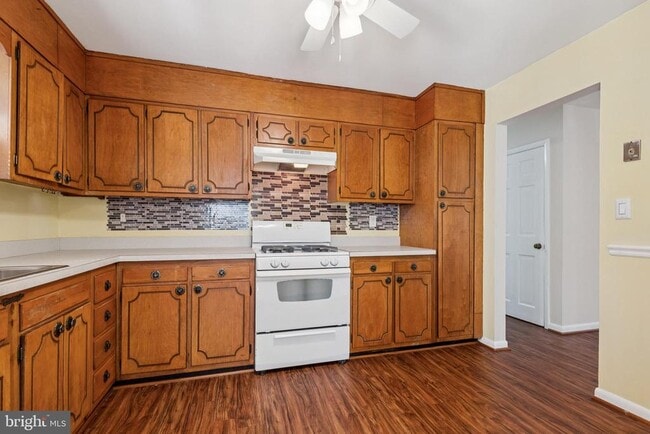 Photo - 3201 Marquis Dr