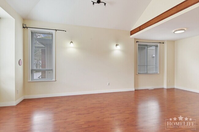 Photo - 3-Bedroom, 3.5-Bathroom home Unit 28