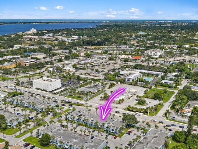 Building Photo - 950 S Kanner Hwy Unit B-24