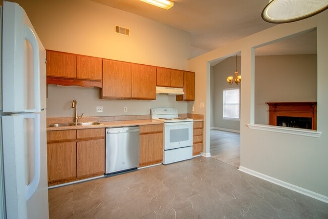 Photo - 2801 Ridgecrest Dr