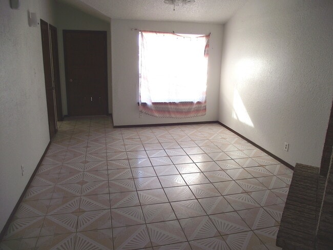 Photo - Northeast El Paso 3 bed with Bonus Room!