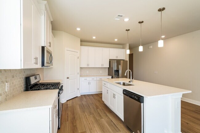 Photo - 1230 Dutch peak