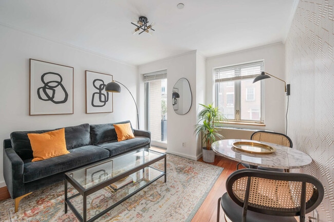 Building Photo - 209 W 20th St Unit SI ID1013663P