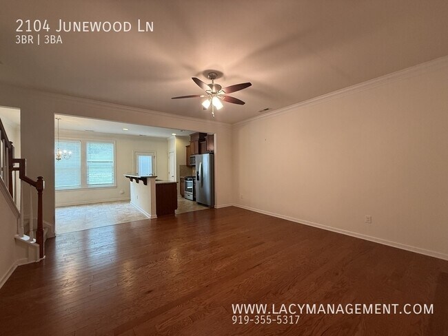 Photo - 2104 Junewood Ln