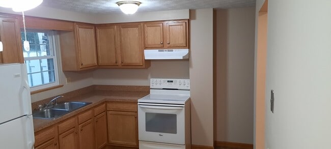Building Photo - 4449 16th St NW Unit 4449 Rental