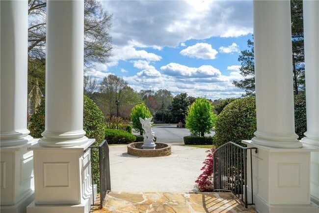 Photo - 5360 Northwater Way