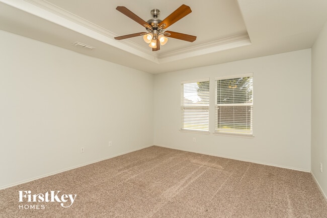 Photo - 215 Citrus Dr