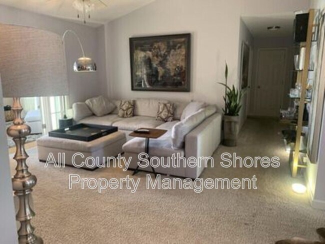 Photo - 200 Willow Green Dr