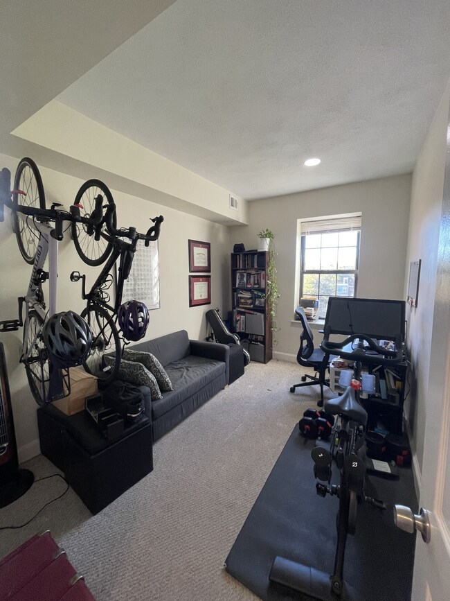 Photo - 14 John Eliot Sq