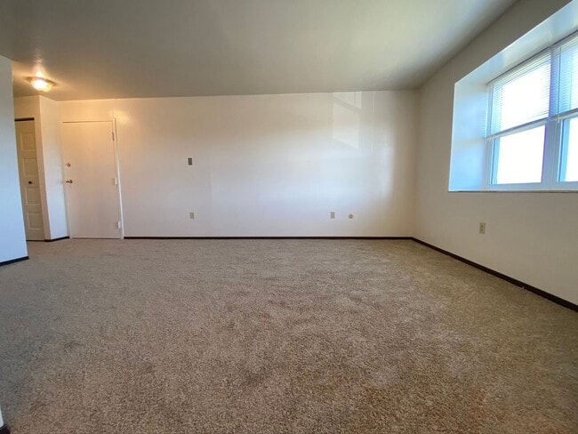 Photo - Spacious 2BR at Bellwood Manor! Great Nort... Unidad 206