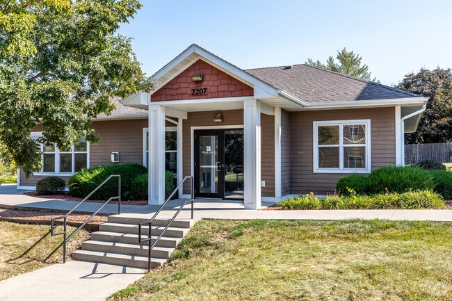 Photo - Prairie Winds Apartments