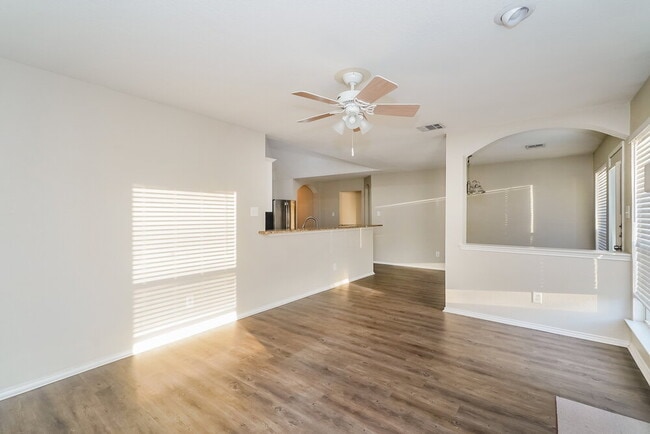 Photo - 6072 Grand Champion Blvd