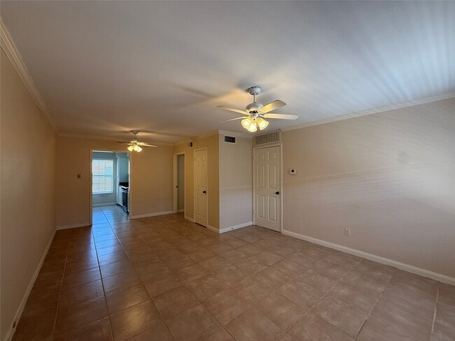 Photo - 1223 Augusta Dr Unit 12