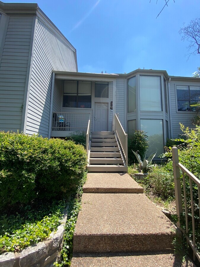 Photo - 193 World of Tennis Sq Townhome