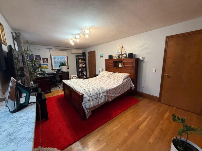 Photo - 34 Hitching Post Ln