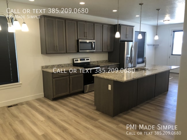 Photo - 1634 N Westview Ln