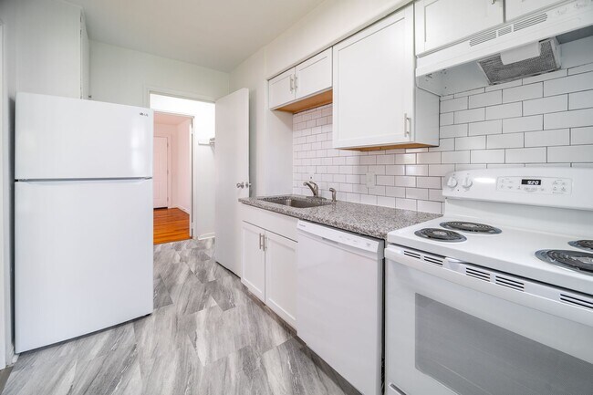 Photo - 2906-2912 Ruhl Ave Unit 2912 Ruhl Ave