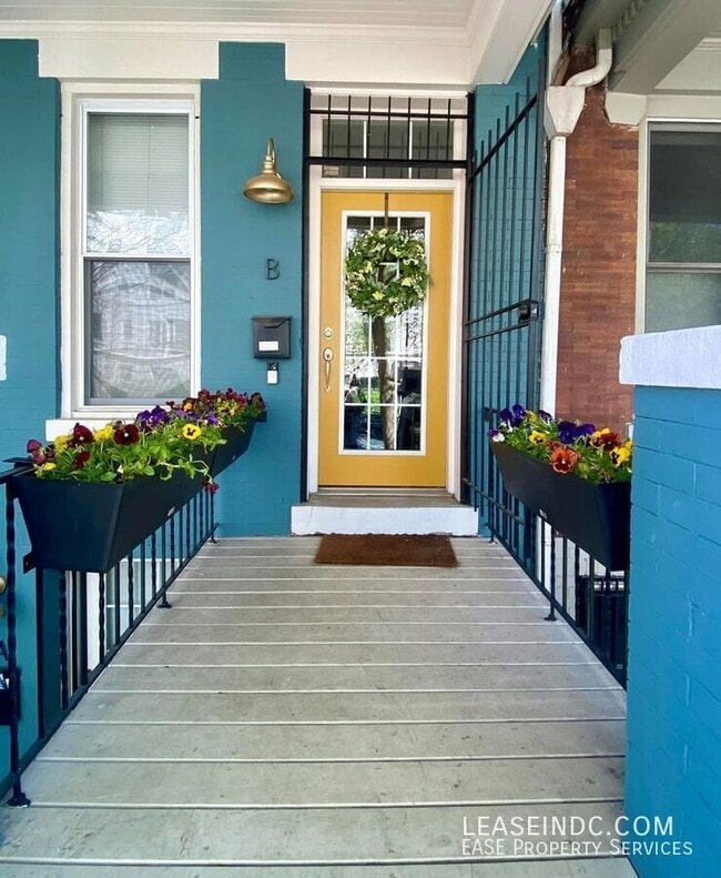 Photo - 1200 Monroe St NW Unit #B