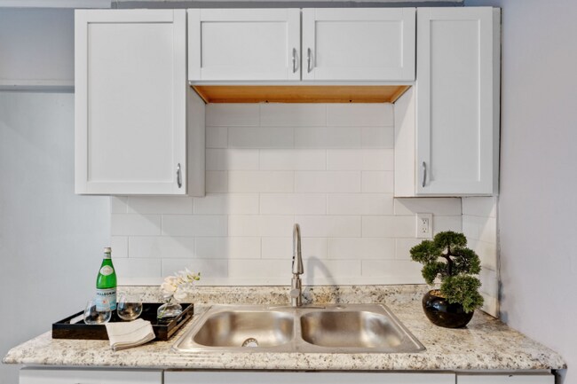 Photo - 361 S Harris Ave