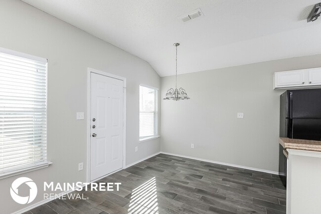 Photo - 7201 Avington Way