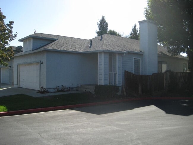 Building Photo - COMING SOON! Lovely Single Story Home in Brentwood